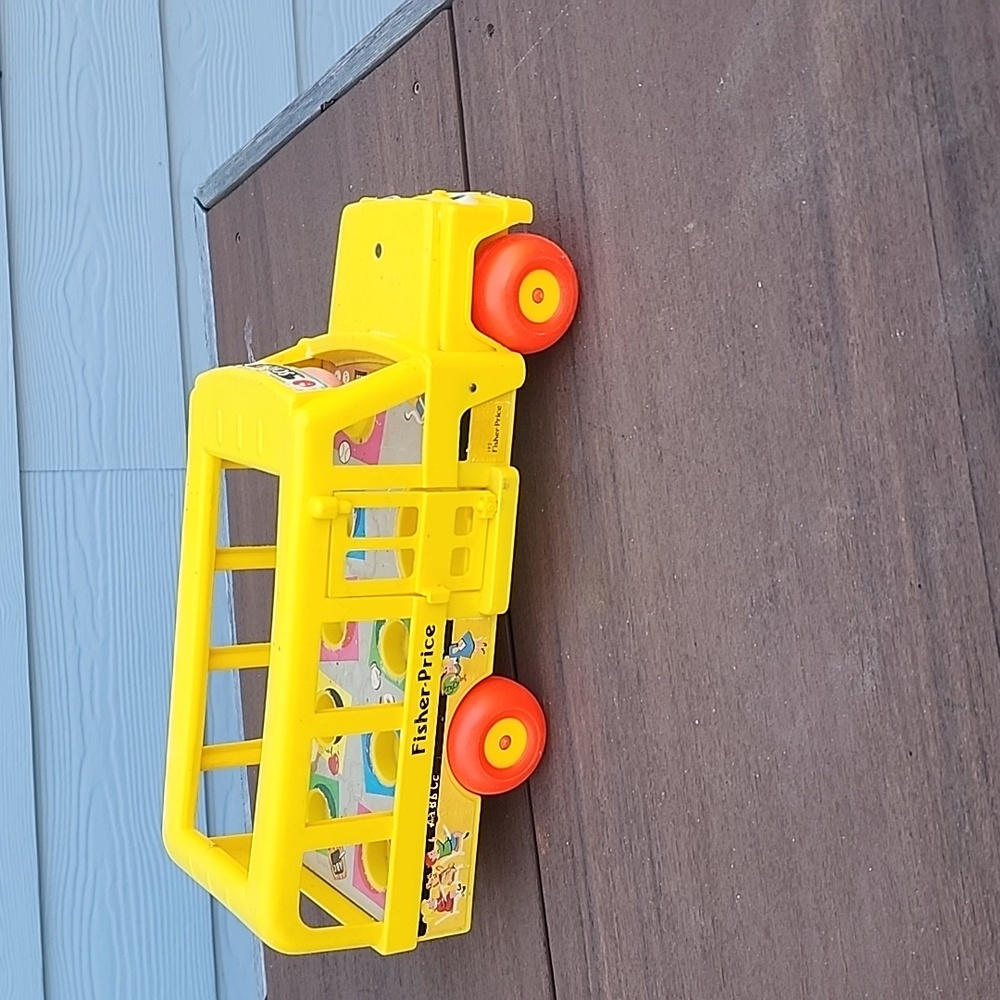Vintage Fisher Price Schol Bus ***